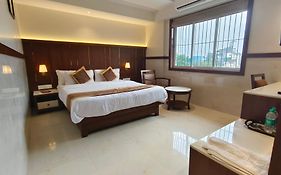 Hotel Prestige Residency