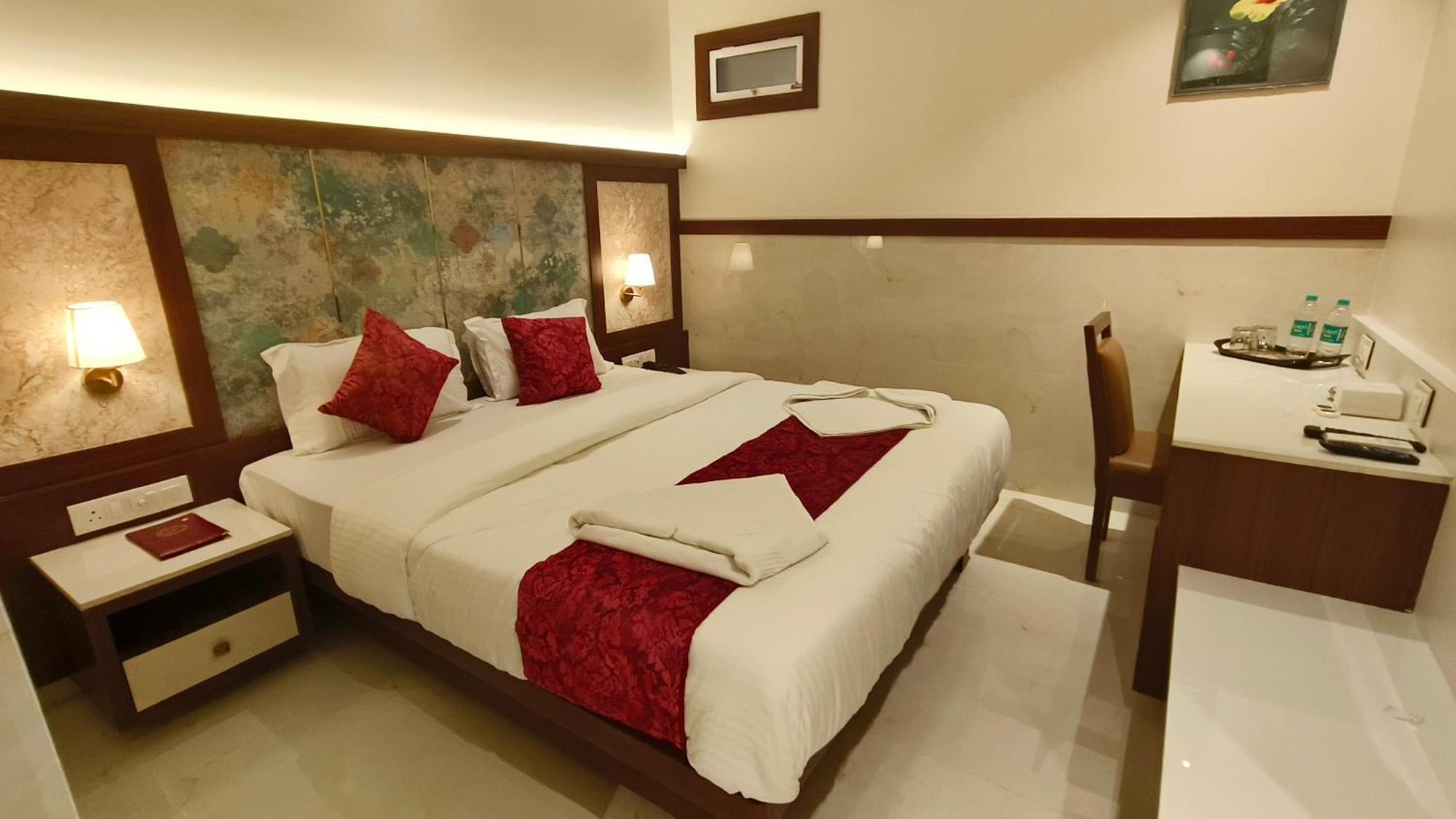 Hotel Prestige Residency Thane Exterior photo